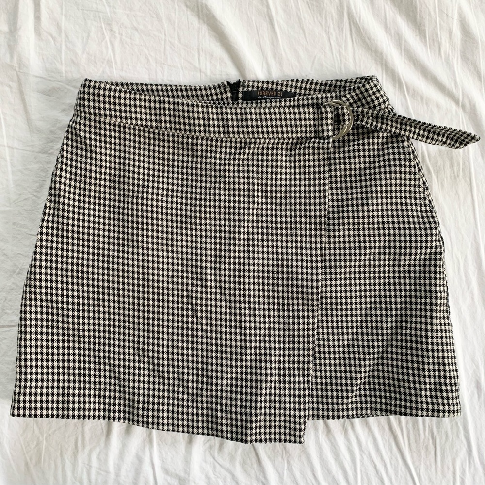 Forever 21 Wrap Belt Plaid Houndstooth Zip Skirt